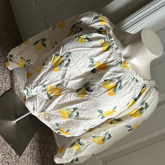 Forever 21+ Lemon Off-The-Shoulder Blouse - Picture 3 of 5